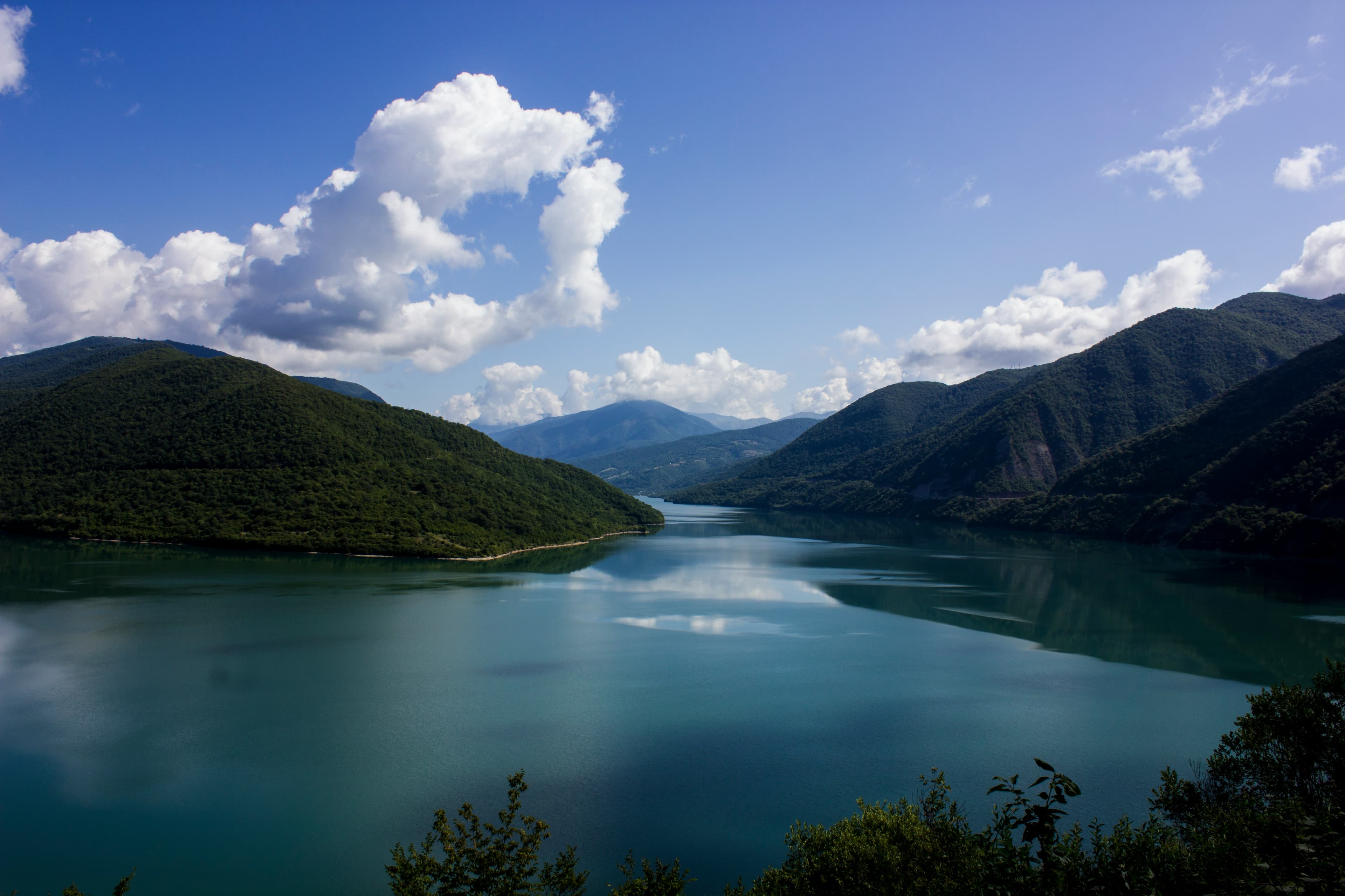 Jinvali (Zhinvali) Dam